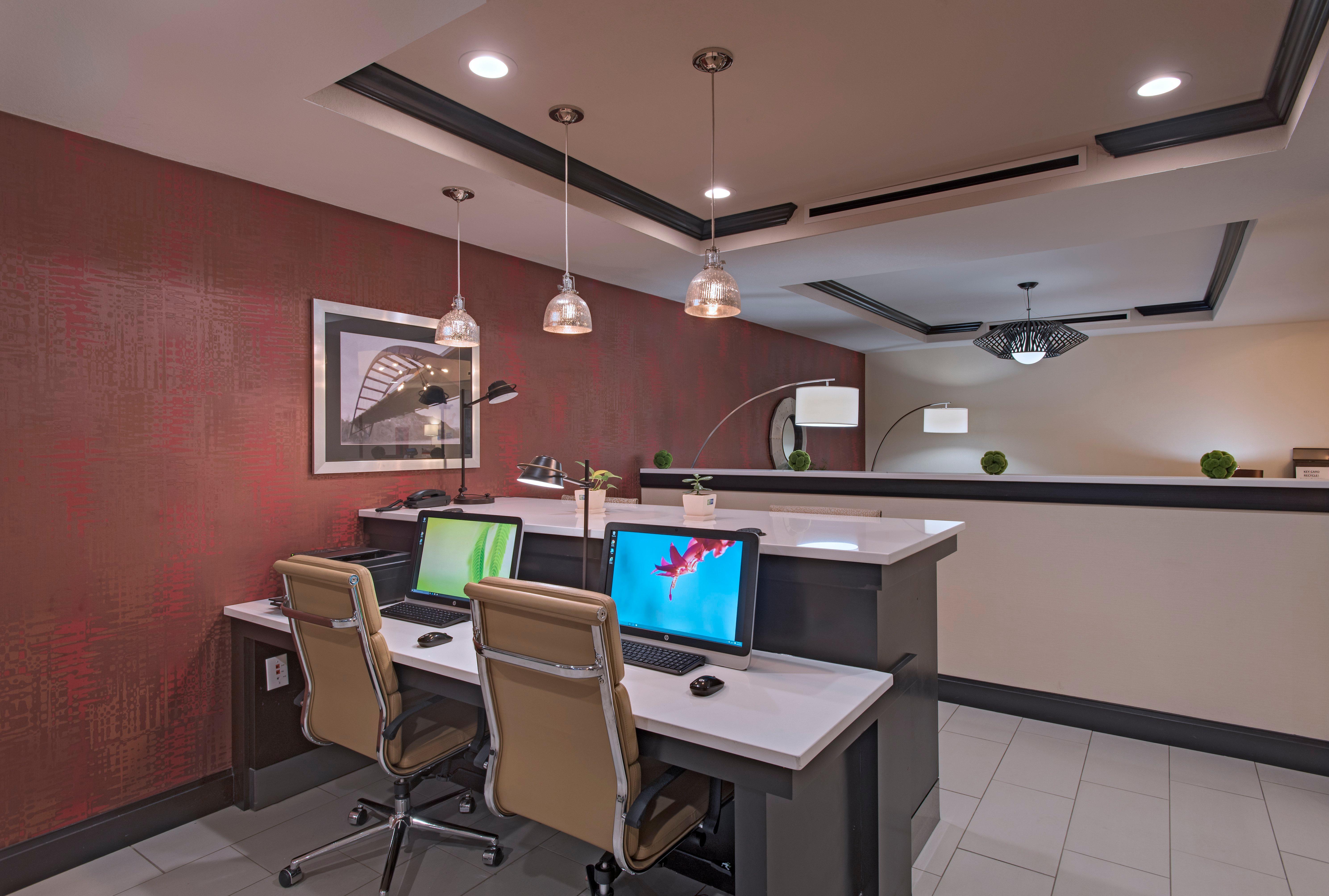 Holiday Inn Express & Suites Austin Nw - Four Points By Ihg Exterior foto