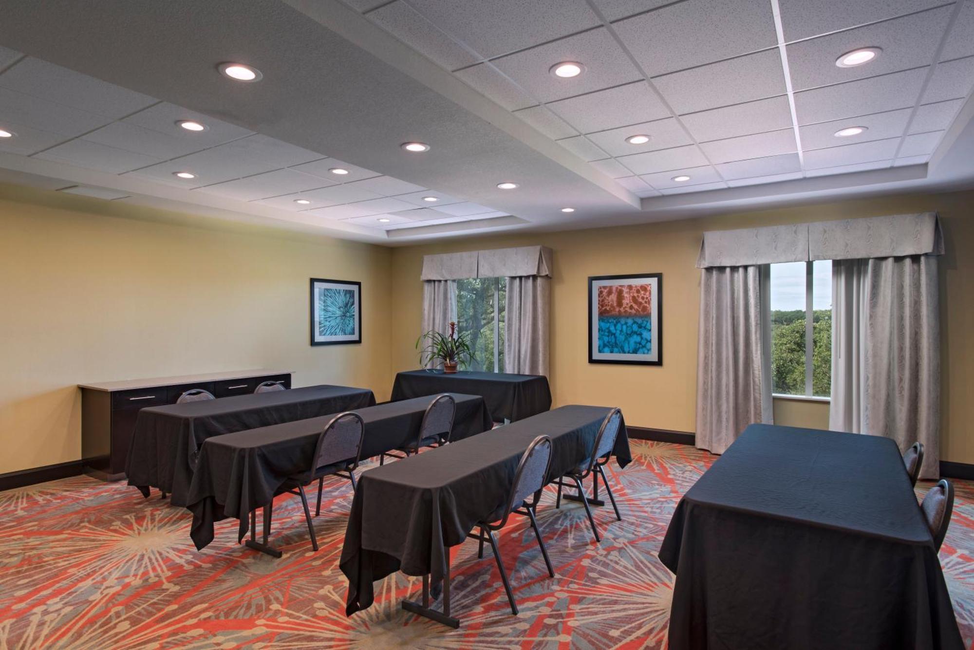Holiday Inn Express & Suites Austin Nw - Four Points By Ihg Exterior foto